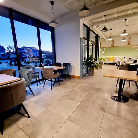 Przystanek Plaza 아파트 사르비노보