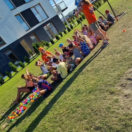 Przystanek Plaza Lägenhet Sarbinowo