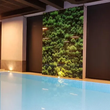 Przystanek Plaza 아파트 사르비노보